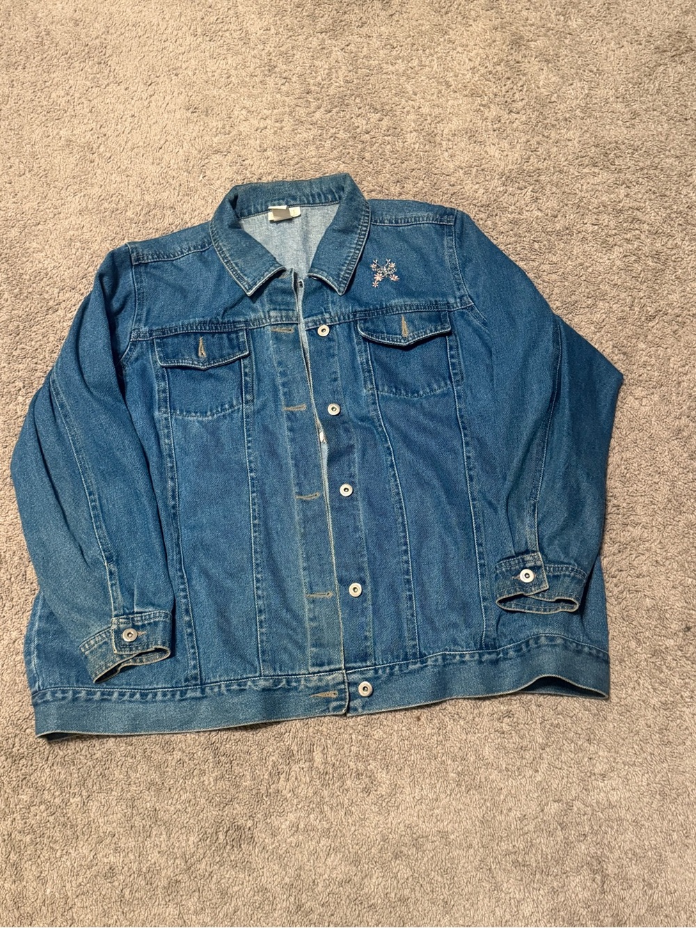 Roaman's Blue Denim Jean Jacket with Floral Pin